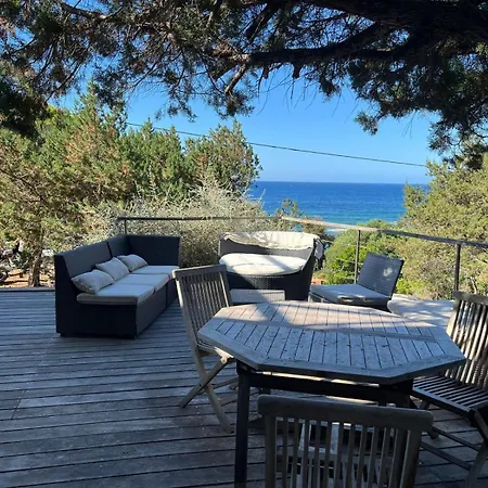 Villa Maison A 50 M De La Plage, 10 Personnes, 5 En Corse Du Sud, *