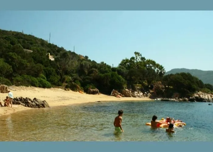 Maison A 50 M De La Plage, 10 Personnes, 5 En Corse Du Sud, Coti-Chiavari (Corsica)
