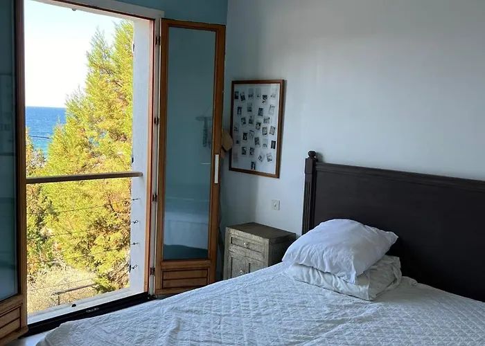 Maison A 50 M De La Plage, 10 Personnes, 5 En Corse Du Sud, * Coti-Chiavari (Corsica)